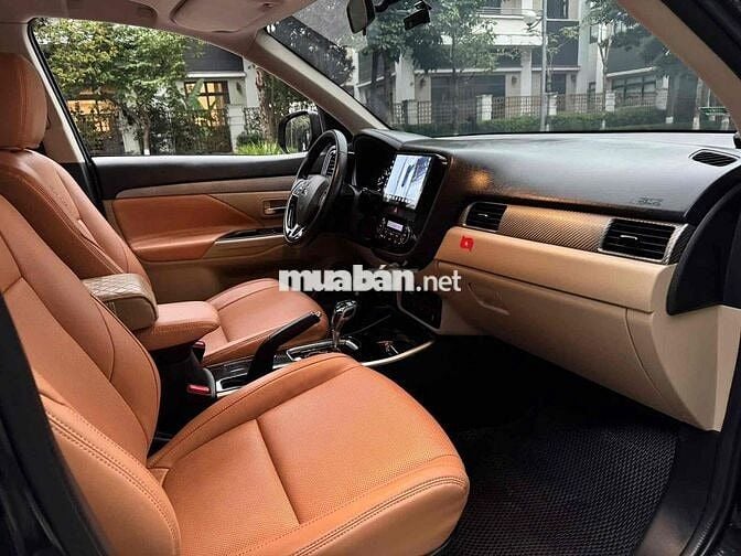 Mitsubishi Outlander 2018 CVT 80000 km