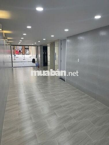 CHO THUÊ NHÀ NGUYÊN CĂN MT HOÀNG QUỐC VIỆT CÓ THANG MÁY ĐỂ LÀM VP