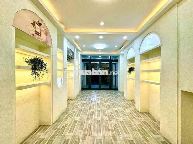 Cho thuê nhà mặt tiền đường Nguyễn Trọng Tuyển