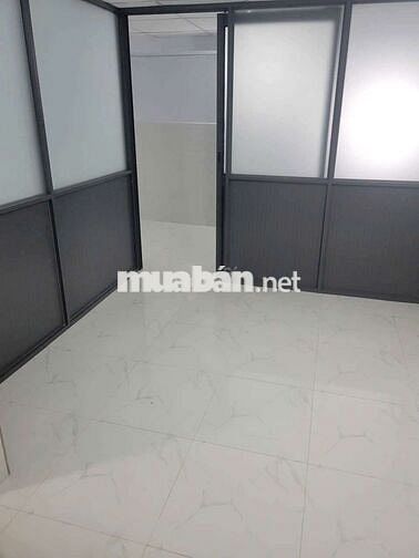 Cho thuê nhà nguyên căn mặt tiền hẻm sẵn 1 máy lạnh nhà mới như hình