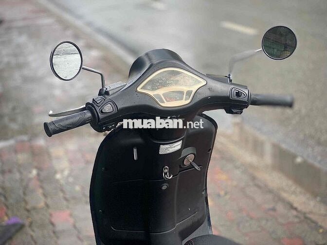 Piaggio Vespa 50cc Đen Đã qua sử dụng