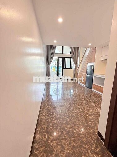 Cho thuê căn hộ mới keng ngay Đại học Duy Tân