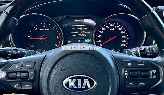Kia Sedona 2018 2.2L DATH - 131000 km