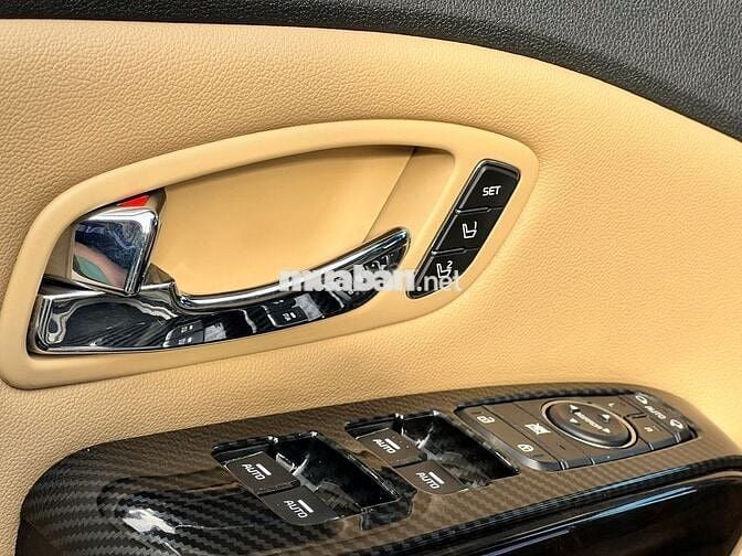 Kia Sedona 2018 2.2L DATH - 131000 km