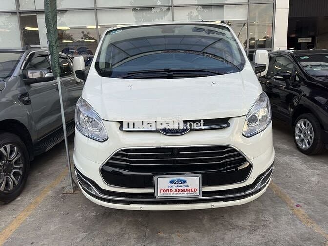 Ford Tourneo Titanium 2019, bảo hành 2026, vay 75%