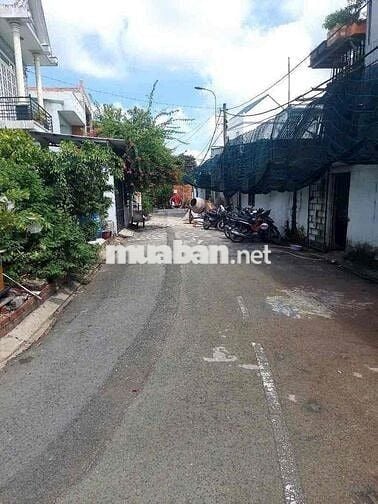 Đất thổ cư đường nhựa 5x18 gần Công An Bà Điểm giá 3.55 tỷ