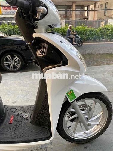 Vision 2022 xe chính chủ máy siêu chất bảo cọp 100