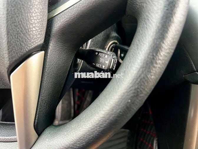 Toyota Innova 8 chỗ Tự động Nâu 66198 km