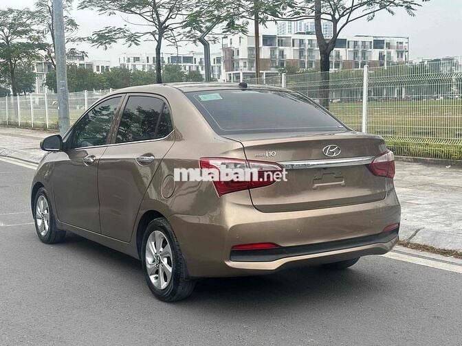 Hyundai Grand i10 Bản đủ Số sàn