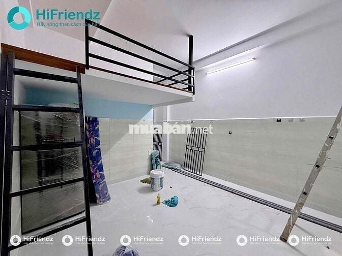 PHÒNG GÁC TẦNG TRỆT FULL NỘI THẤT RỘNG 30m2 - NGAY BỜ KÈ HOÀNG SA