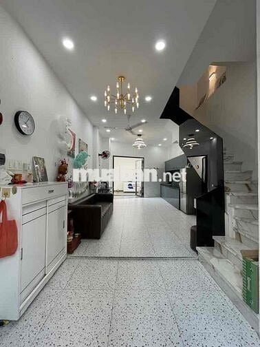 bán nhà 3 lầu-DTSD 150m2- khu mã lò, Lê Văn Quới- 4,x tỉ