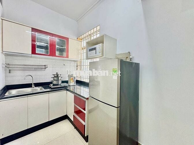 Căn hộ 2 phòng ngủ tách bếp siêu rộng tại Phổ Quang gần Sân bay