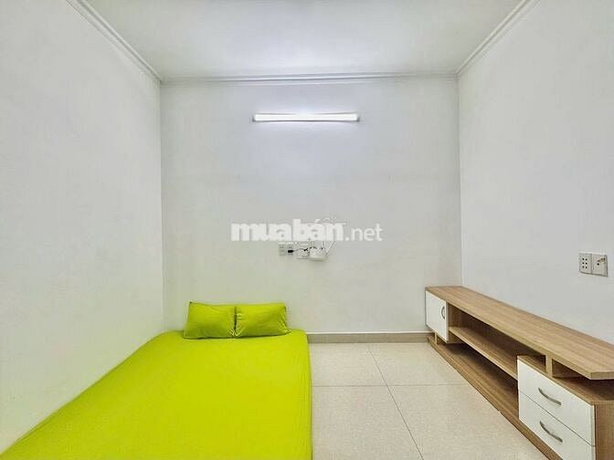 Căn hộ 2 phòng ngủ tách bếp siêu rộng tại Phổ Quang gần Sân bay