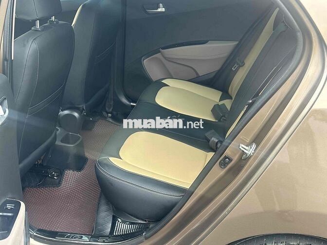 Hyundai Grand i10 Bản đủ Số sàn