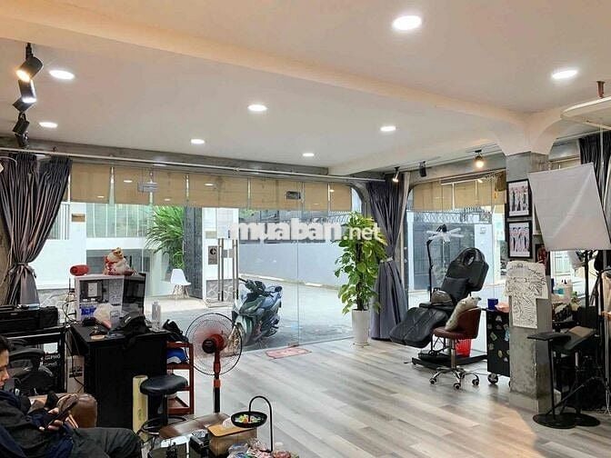 MB Giá Tốt Đặng Văn Ngữ,13triệu, 36m2- Vị Trí Đẹp, 2MT