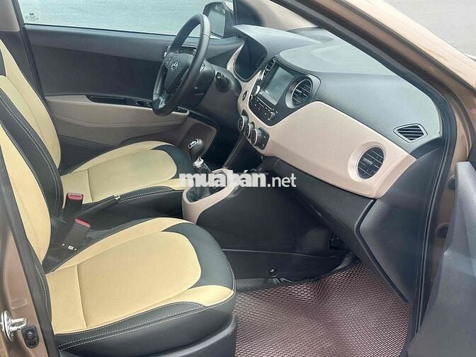 Hyundai Grand i10 Bản đủ Số sàn