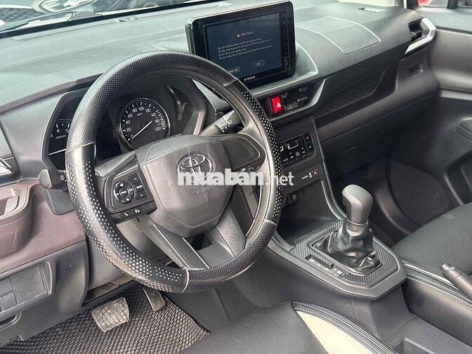 Toyota Avanza 2023 Trắng