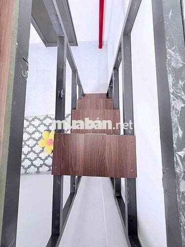 DUPLEX MÁY LẠNH TỦ LẠNH NGAY GÒ DẦU,GẦN AEON MALL+CỬA SỔ THOÁNG