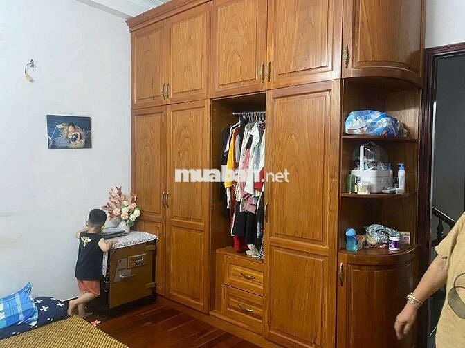 Nhà Lê Văn Quới [4x12, 2 lầu, 3pn, 3toilet] 10tr/tháng