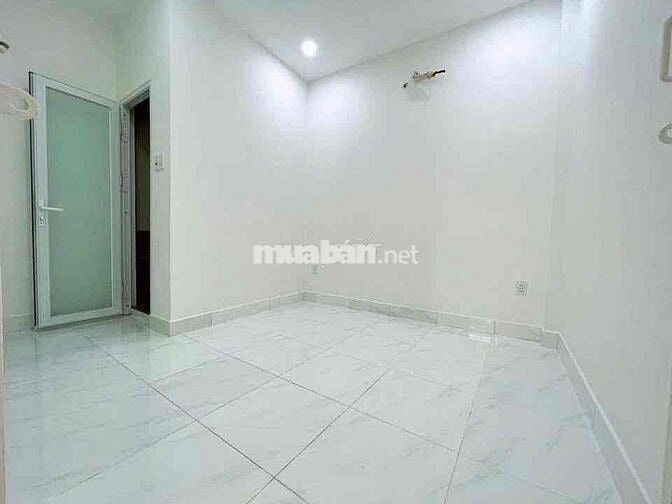 Cho thuê nhà 1 trệt, 1 lầu, 2 phòng ngủ,Trịnh Đình Trọng,Tân Phú