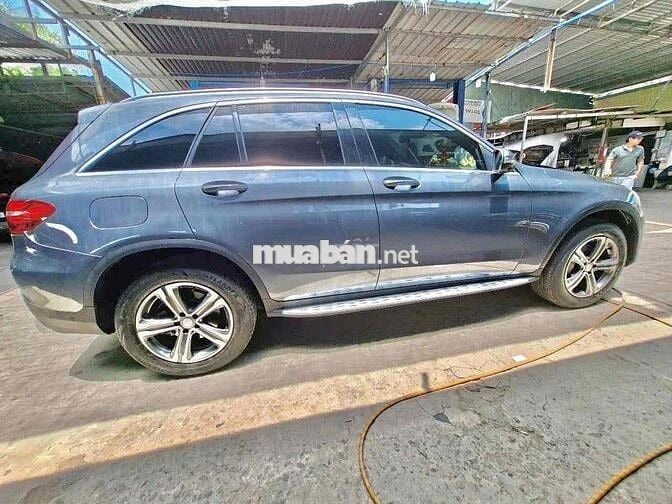 Mercedes-Benz GLC Xám