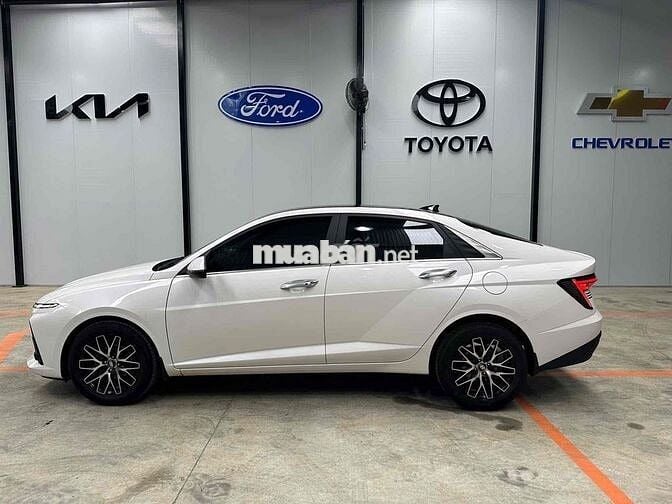 Hyundai Accent 2024 Đặc Biệt