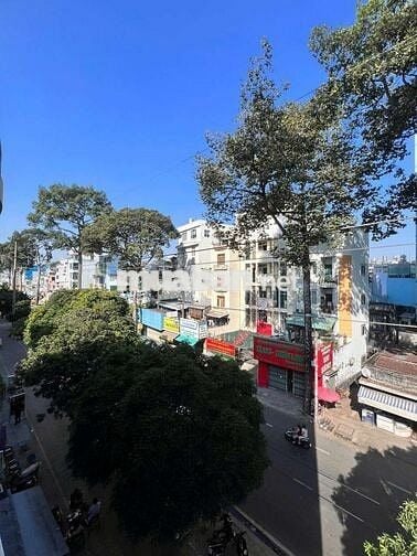 Phòng ban công riêng bao nắng, ko chung chủ, giờ tự do,ra chợ Hoa 500m