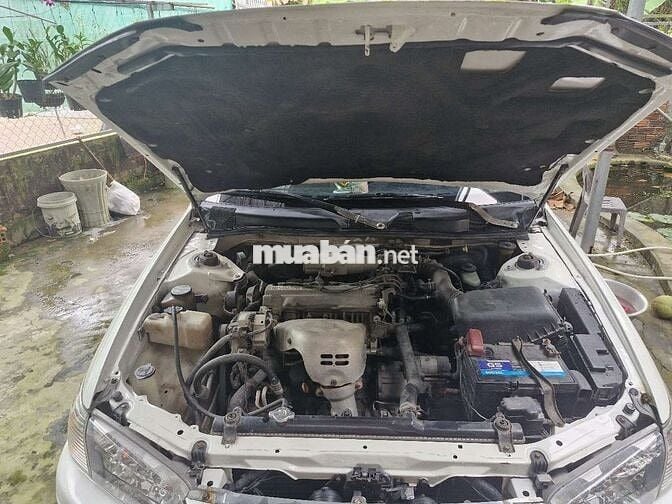 Camry 2000 Le - 299999 km