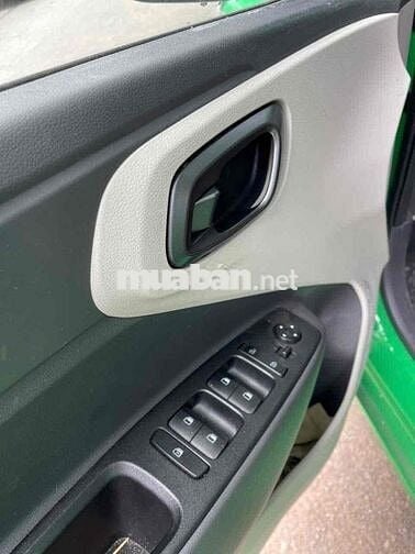 Hyundai Grand i10 2024 Sedan 1.2 MT tiêu chuẩn	 -