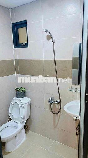 CHDV Quận Tư Gần Quận 1 Gần Trường Học