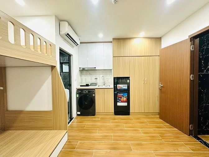 HƠN 14 TỶ CÓ CCMN TRUNG KÍNH CẦU GIẤY 50m*7T MT4.5m DÒNG TIỀN KHỦNG 78