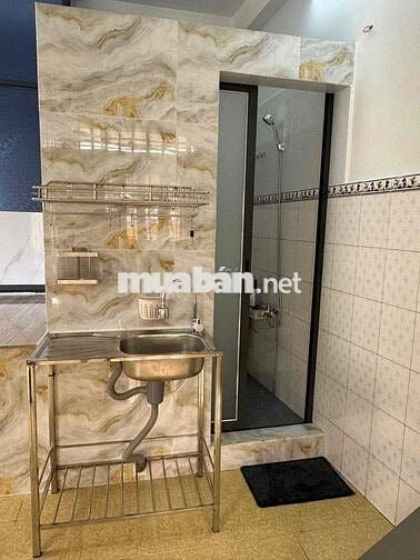 cho thuê phòng mặt tiền quận 11