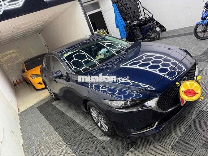 Mazda 3 2020 1.5L Luxury - 116669 km