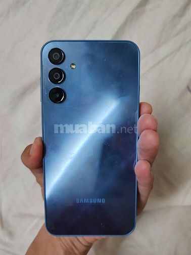 Bán samsung a15 8/256gb dư dùng