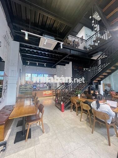 GIÁ RẺ 63Triệu - Nhà 552 Lê Văn Lương, Quận 7 - DT 10x20m, sân rộng