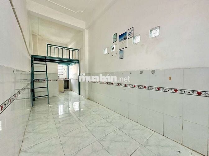 PHÒNG RỘNG 30M2 NGAY LÊ VĂN QUỚI, FULL NỘI THẤT