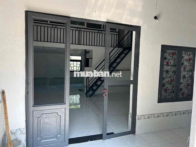 cần bán nhà cấp 4 53m2 xay full hẻm hai xe hơi tránh nhau giáp gò vấp