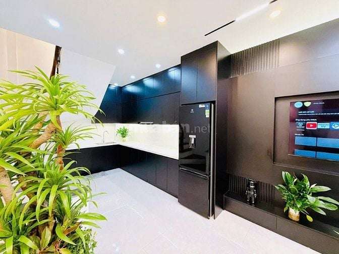 Nhà Đẹp Bạch Mai, Hai Bà Trưng 30/33m, 5 tầng, mt 3.2m, giá 8.6 tỷ