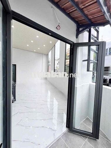 Mặt tiền Kinh Doanh-🏡 mới đẹp- bề ngang rộng lớn
