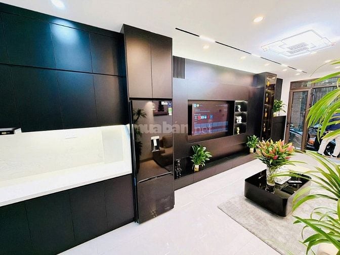 Nhà Đẹp Bạch Mai, Hai Bà Trưng 30/33m, 5 tầng, mt 3.2m, giá 8.6 tỷ