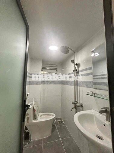 Mặt tiền Kinh Doanh-🏡 mới đẹp- bề ngang rộng lớn