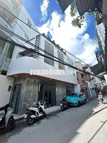 Mặt tiền Kinh Doanh-🏡 mới đẹp- bề ngang rộng lớn