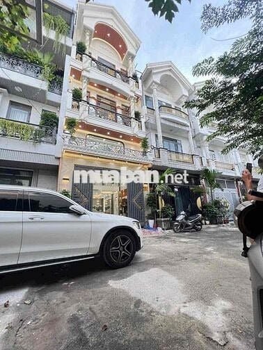 NHÀ ĐẸP KHU VÍP TOÀN NHÀ LẦU QUẬN 12 SANG TRỌNG TẶNG PULL NỘI THẤT