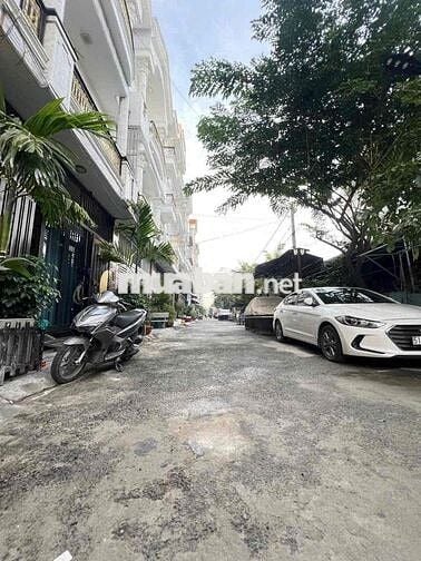 NHÀ ĐẸP KHU VÍP TOÀN NHÀ LẦU QUẬN 12 SANG TRỌNG TẶNG PULL NỘI THẤT