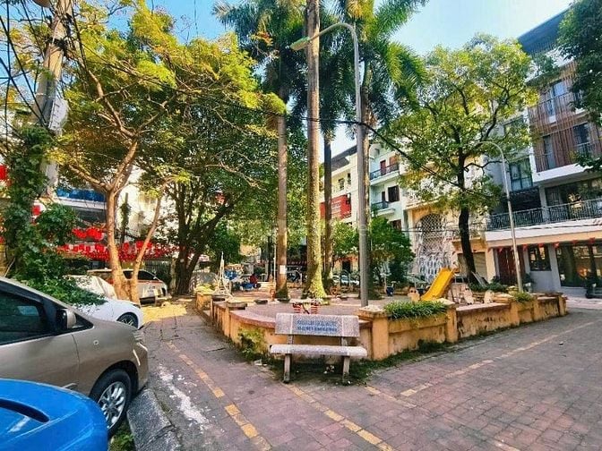 ❤️SIÊU PHẨM TẬP THỂ THÀNH CÔNG, TẦNG 1, 3 NGỦ RIÊNG BIỆT, 2WC.