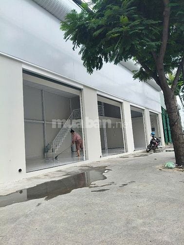 Cho thuê mặt bằng mặt tiền đường quốc lộ 1A phường Tân Thới Nhất Q12