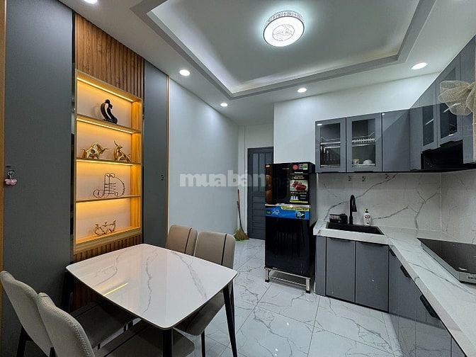 B.thự Mini n.thất c.cấp hẻm xe hơi VF5 khu VIP cách Hoàng Văn Thụ 25m