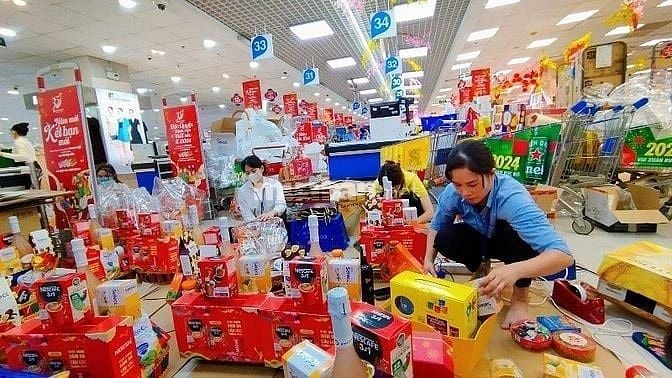 CẦN TUYỂN 20 NAM/NỮ ĐÓNG GÓI QUÀ TẾT - LƯƠNG TUẦN