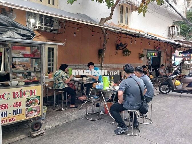 CẦN SANG NHƯỢNG MẶT BẰNG QUÁN HỦ TIẾU QUẬN 4