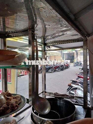 CẦN SANG NHƯỢNG MẶT BẰNG QUÁN HỦ TIẾU QUẬN 4